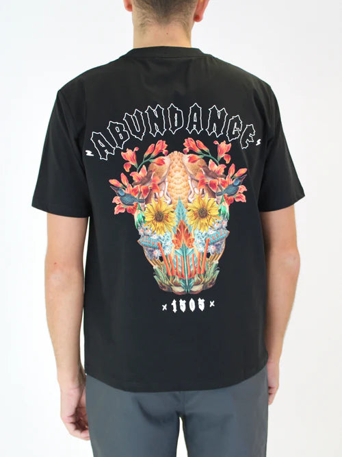 White Threads Abundance T-Shirt - Black